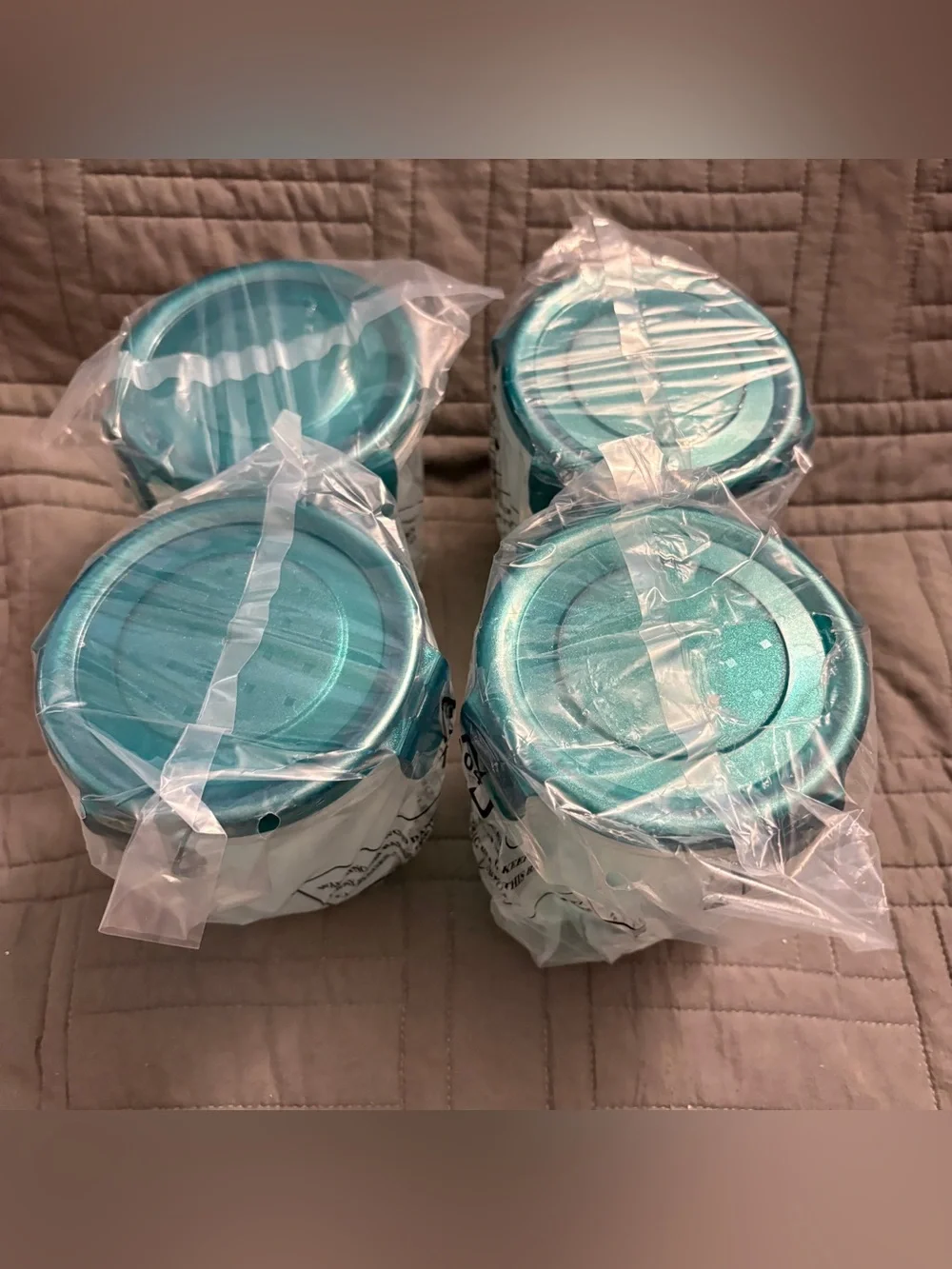 Lock N Lock Lock&Lock Food Storage Containers Set of 4 Mini Tall w/ Green lids